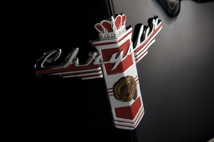  Chrysler Town & Country Sedan 1947 года  (фото 8 из 61)